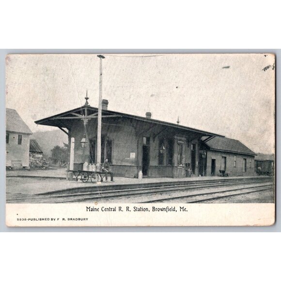 Postcard Posted 1909 Maine Divided Maine Central R R Station Brownfield #769 - Picture 1 of 2